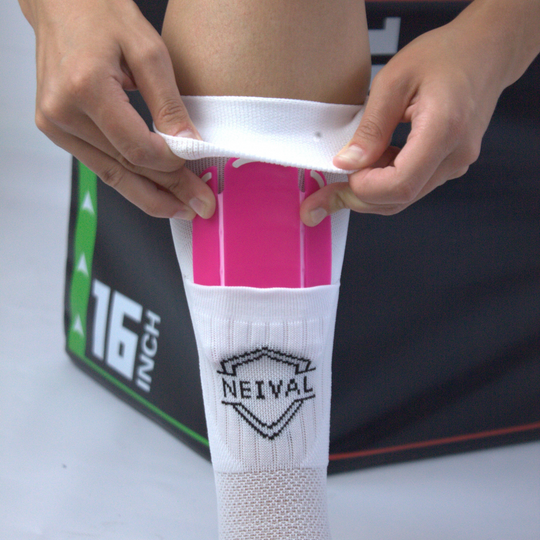 Kit completo de fútbol con espinilleras personalizadas, calcetines y bolsa | NEIVAL