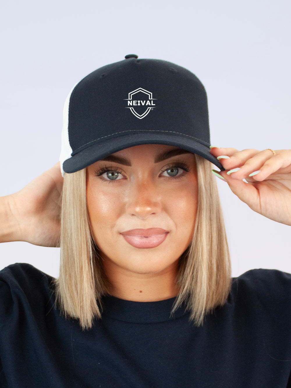 Gorra trucker deportiva unisex | Transpirable y estilo urbano | NEIVAL